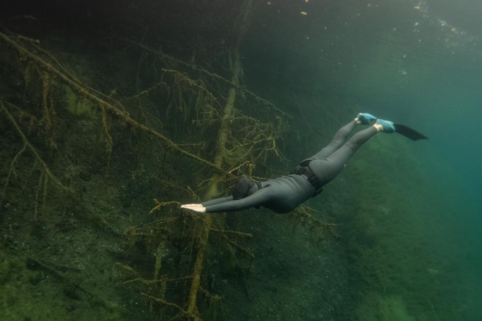Apnoetaucher gestreckte Lage